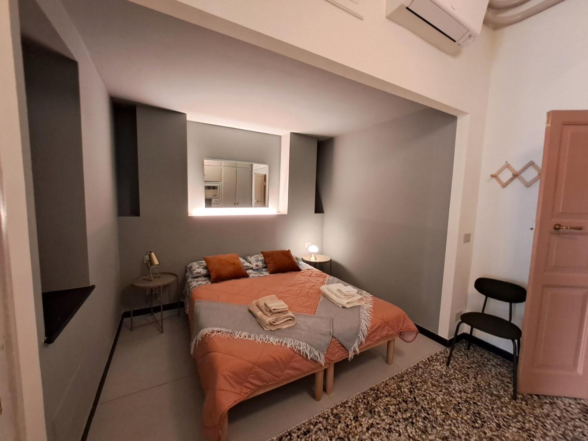 Appartement L'alcova B&b, A Due Passi Dal Centro *